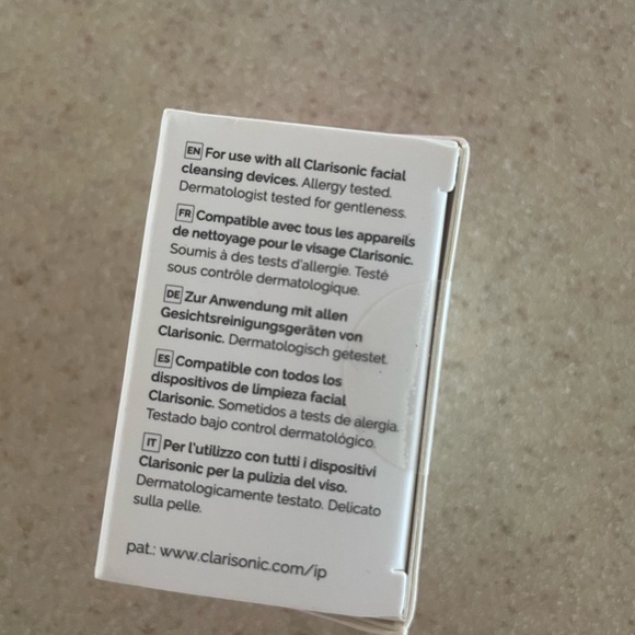 Clarisonic daily radiance brush - Picture 4 of 4